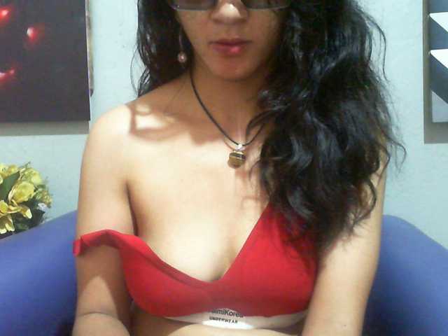 Cyah2's BongaCams show and profile