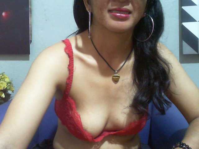 Cyah2 live cam profile