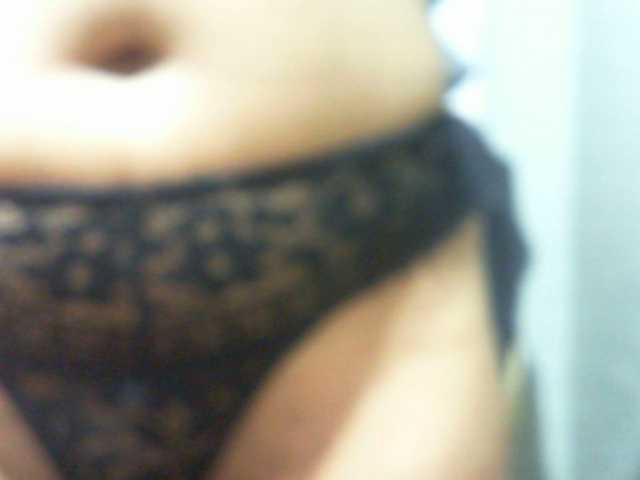 Cyah2's BongaCams show and profile