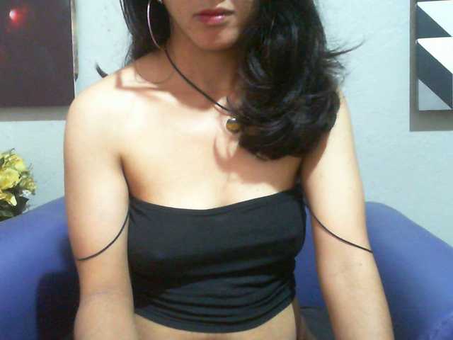 Cyah2's BongaCams show and profile