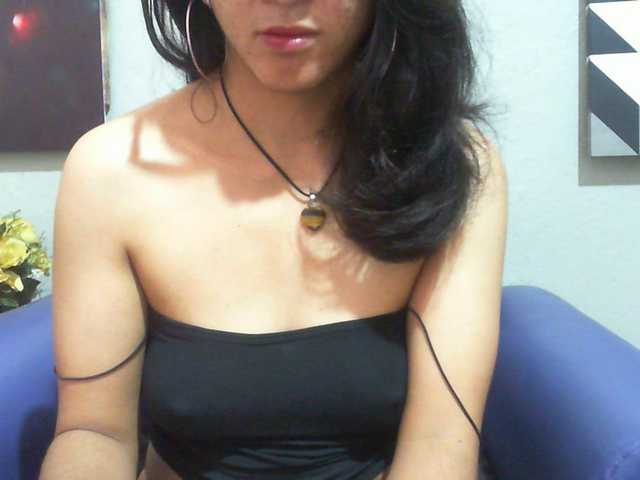 Cyah2's BongaCams show and profile