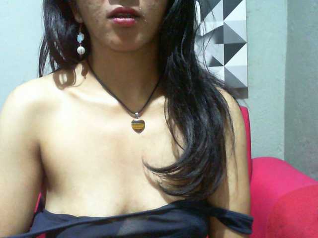 Cyah2's BongaCams show and profile