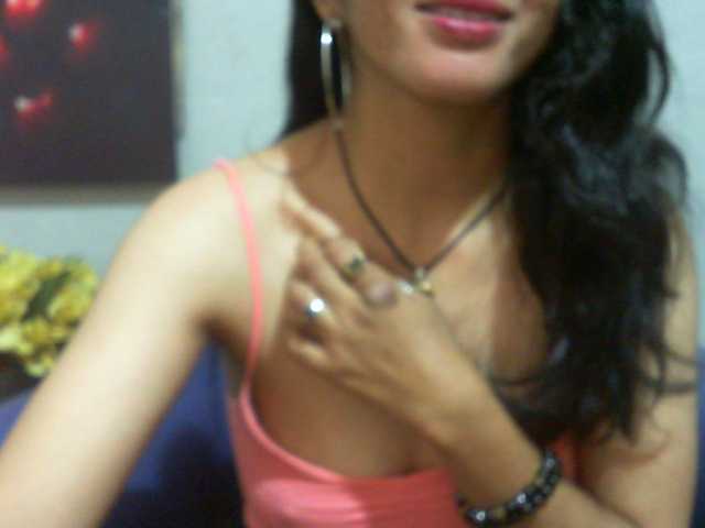 Cyah2's BongaCams show and profile