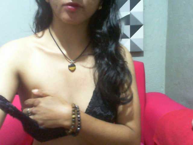 Cyah2's BongaCams show and profile