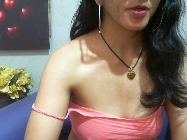 Cyah2's BongaCams show and profile