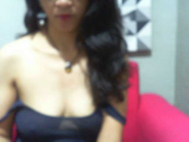 Cyah2's BongaCams show and profile