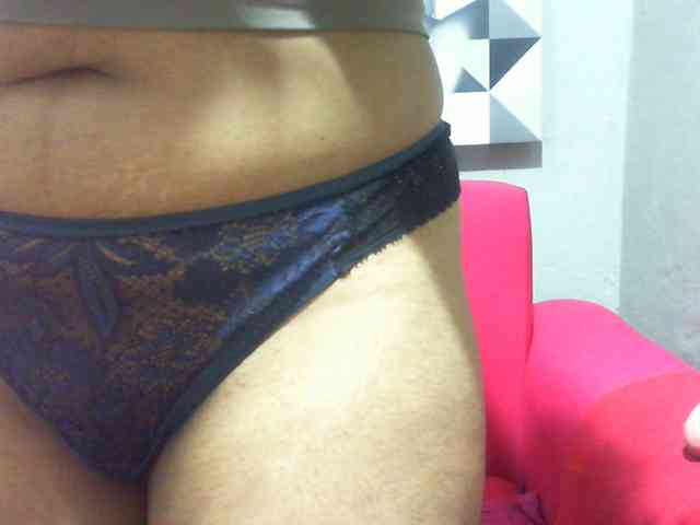 Cyah2 Live Webcam on BongaCams