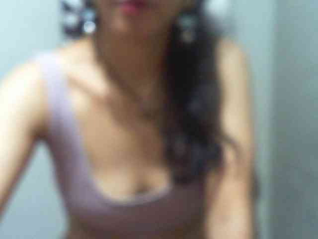 Cyah2 Live Webcam on BongaCams