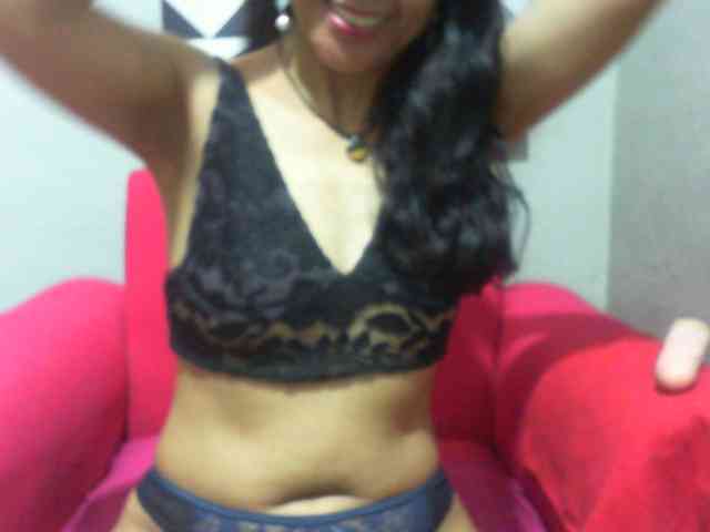 Cyah2 Live Webcam on BongaCams