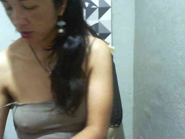 Cyah2 Live Webcam on BongaCams