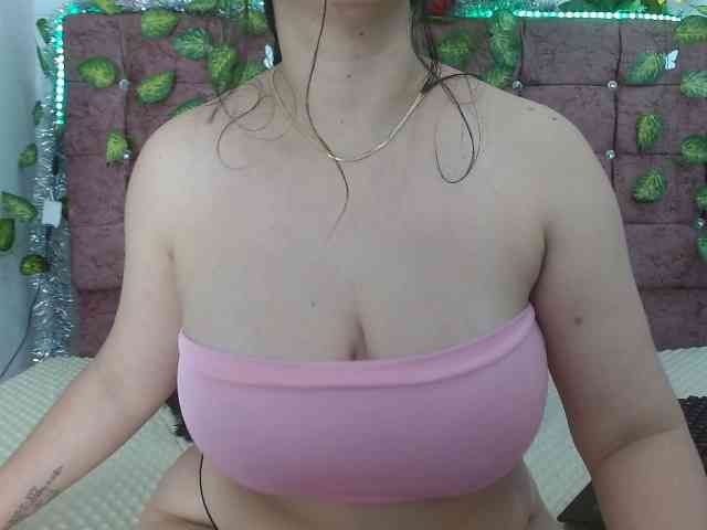 danielavega Live Webcam on BongaCams