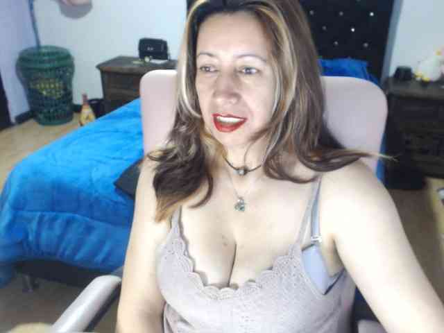 Melissaw1216 webcam