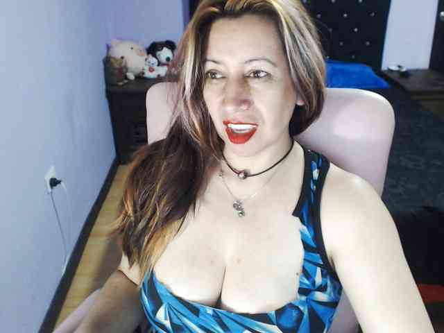 Melissaw1216 webcam