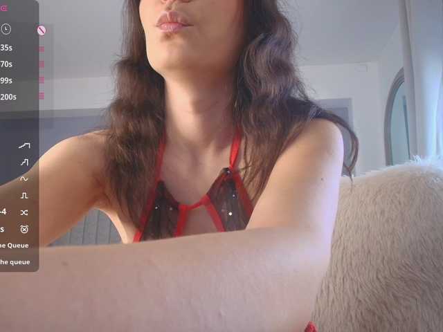 Anna-Lewis's BongaCams show and profile