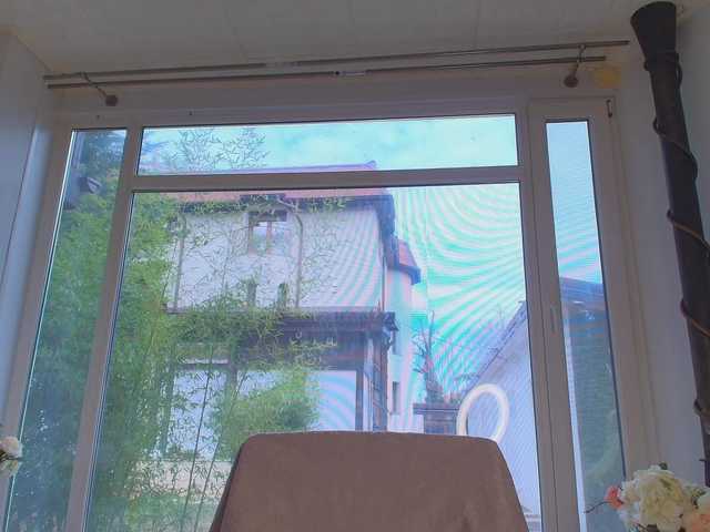 Anna-Lewis's BongaCams show and profile