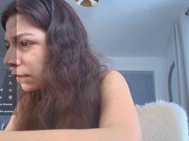 Anna-Lewis webcam