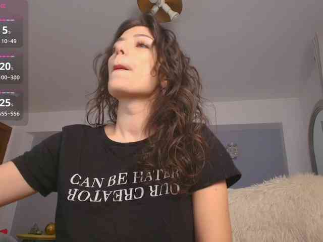 Anna-Lewis Anna-Lewis