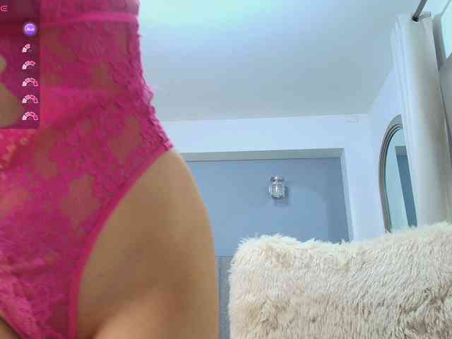 Anna-Lewis webcam