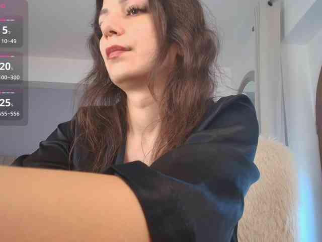 Anna-Lewis Anna-Lewis