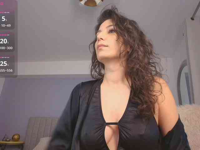 Anna-Lewis Anna-Lewis