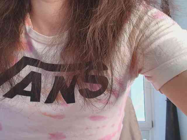 Anna-Lewis Anna-Lewis