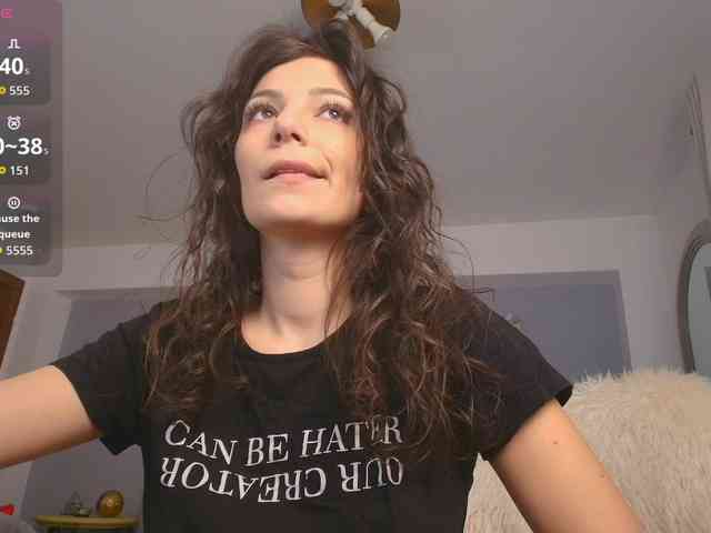 Anna-Lewis Anna-Lewis