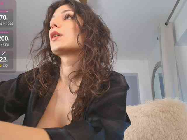 Anna-Lewis Anna-Lewis