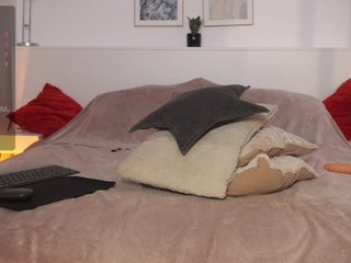 l1ttle-kiki Porn Show