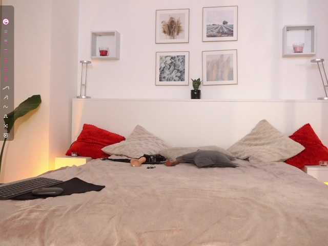 l1ttle-kiki's BongaCams show and profile