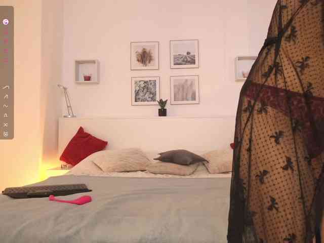 l1ttle-kiki webcam
