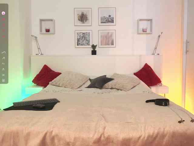 l1ttle-kiki webcam