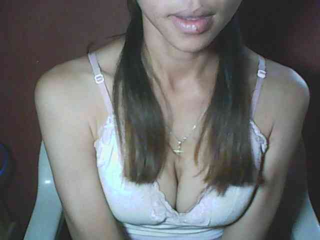 krisnah3 Live Webcam on BongaCams