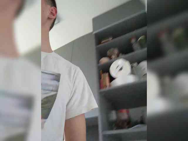 Lonely-Boy-- Live Webcam on BongaCams