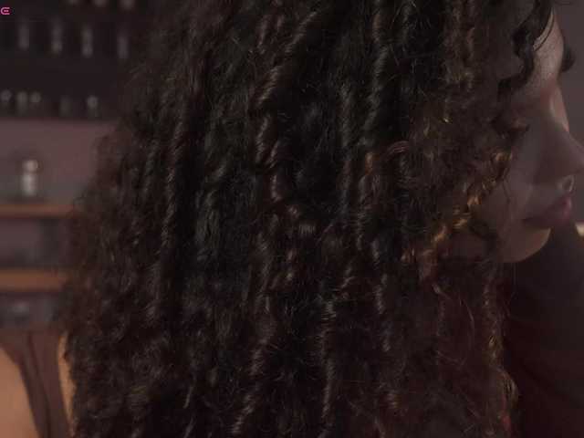 RoseFerrera's BongaCams show and profile