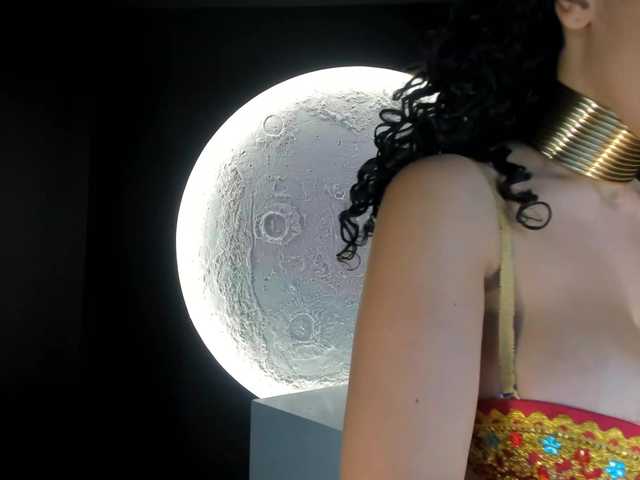  RoseFerrera chat room