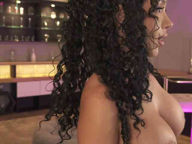 RoseFerrera webcam