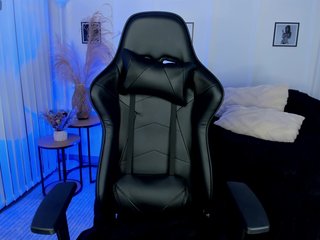 BellaRossi Porn Show