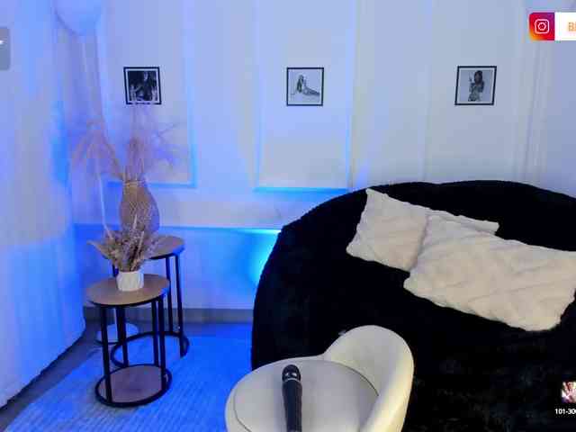 BellaRossi webcam