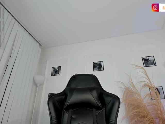 BellaRossi webcam