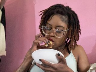 Kiarichikito Porn Show