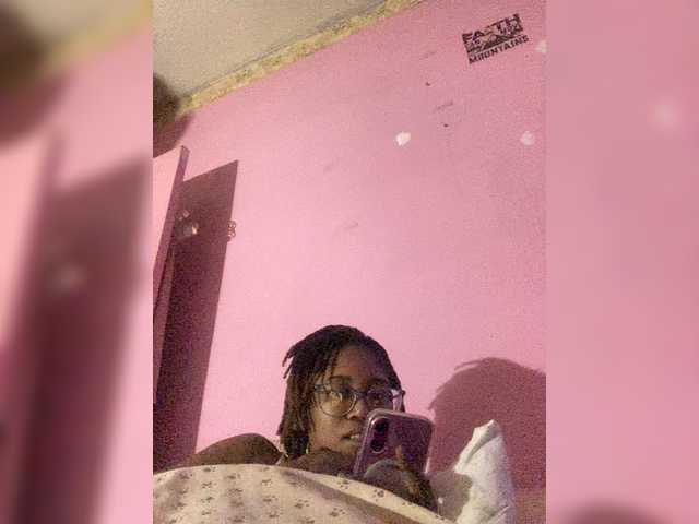 Kiarichikito1's BongaCams show and profile