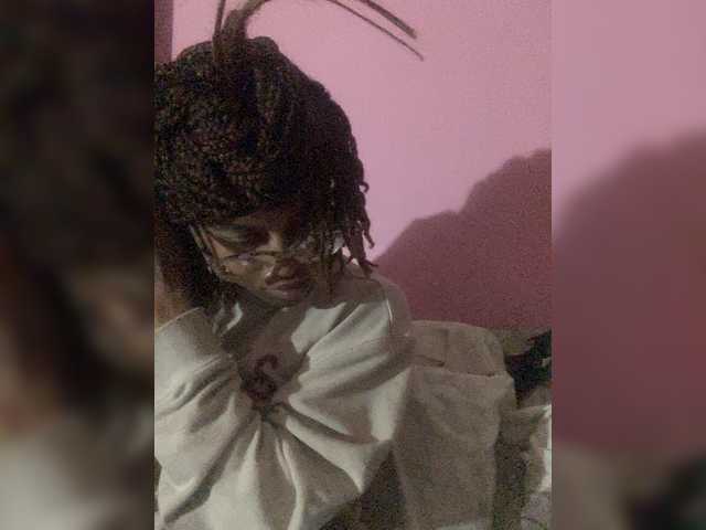 Kiarichikito1's BongaCams show and profile