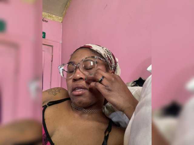 Kiarichikito1's BongaCams show and profile