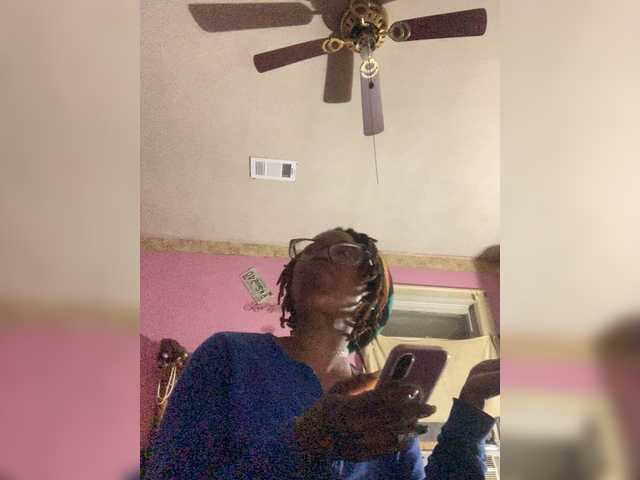 Kiarichikito1's BongaCams show and profile