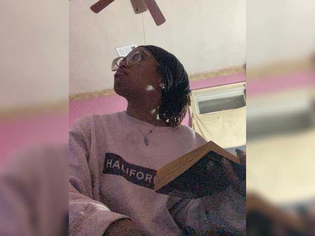 Kiarichikito1's BongaCams show and profile