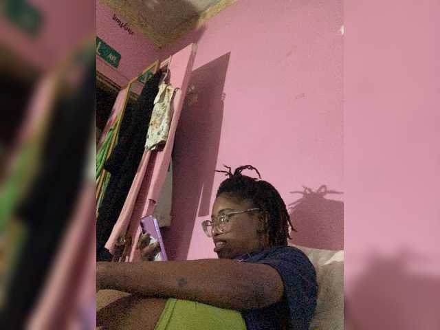 Kiarichikito1's BongaCams show and profile