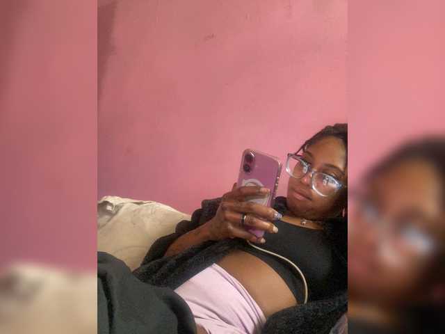 Kiarichikito1's BongaCams show and profile