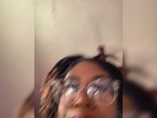 Kiarichikito1's BongaCams show and profile