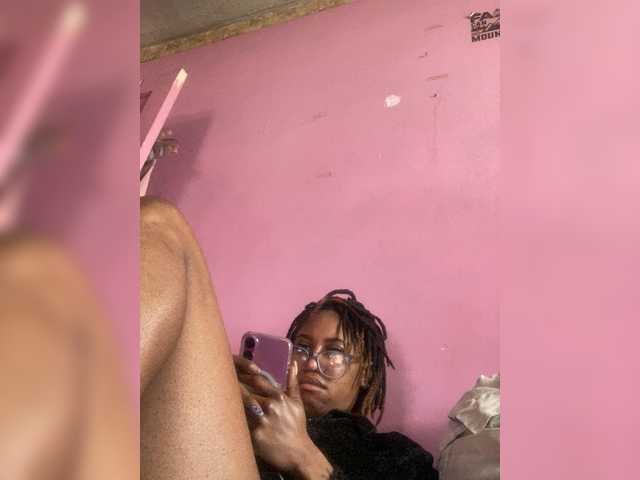 Kiarichikito1's BongaCams show and profile