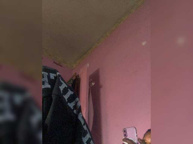 Kiarichikito1's BongaCams show and profile